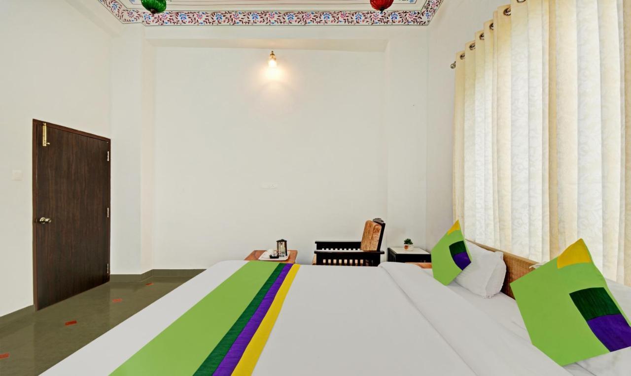 Отель Treebo Khakhri Haveli Удайпур Экстерьер фото