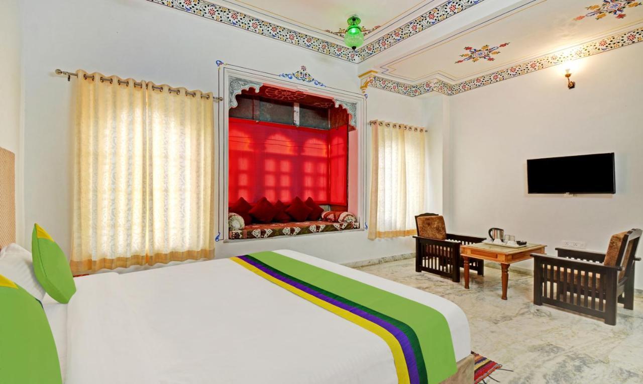 Отель Treebo Khakhri Haveli Удайпур Экстерьер фото